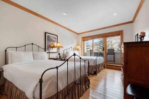 3 Schlafzimmer, Reisekinderbett, WLAN, BettwÀsche
