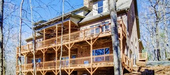 Majestic Mountain Cabin: Big Canoe Pass, Trails, Fishing, Waterfalls & More!