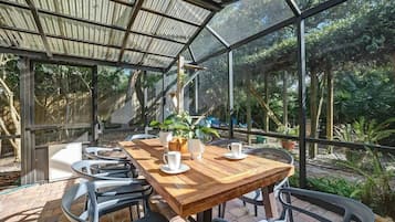 Servei de restauració a l'aire lliure