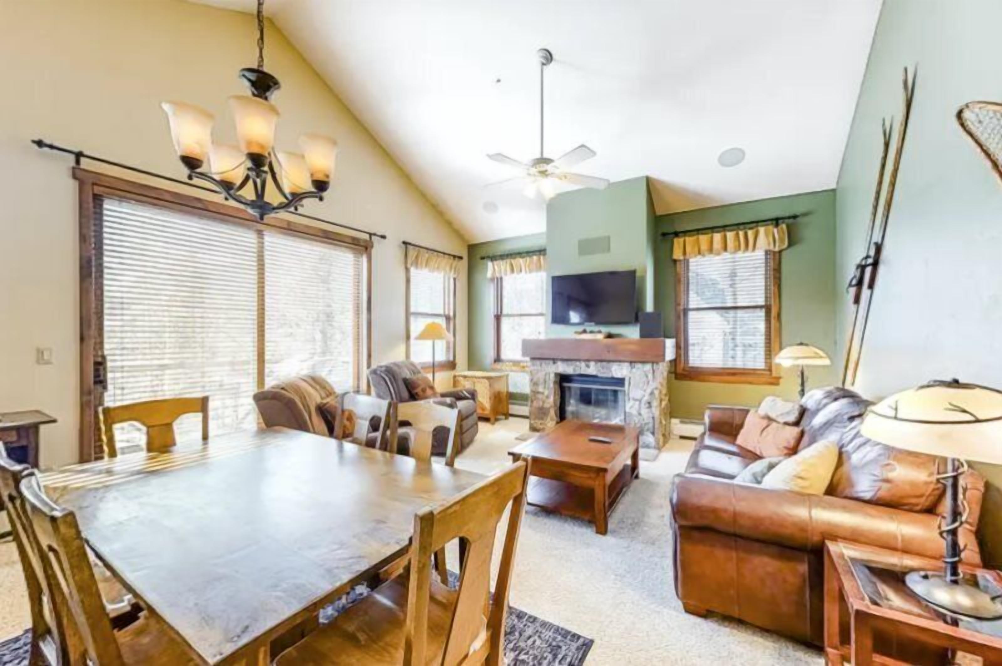 Condo (3 Bedroom Townhome in Downtown Brecke) | Bahagian luar