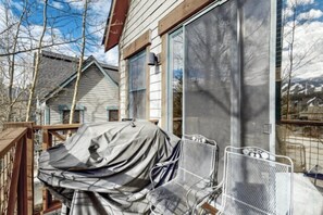Condo (3 Bedroom Townhome in Downtown Brecke) | Exterior