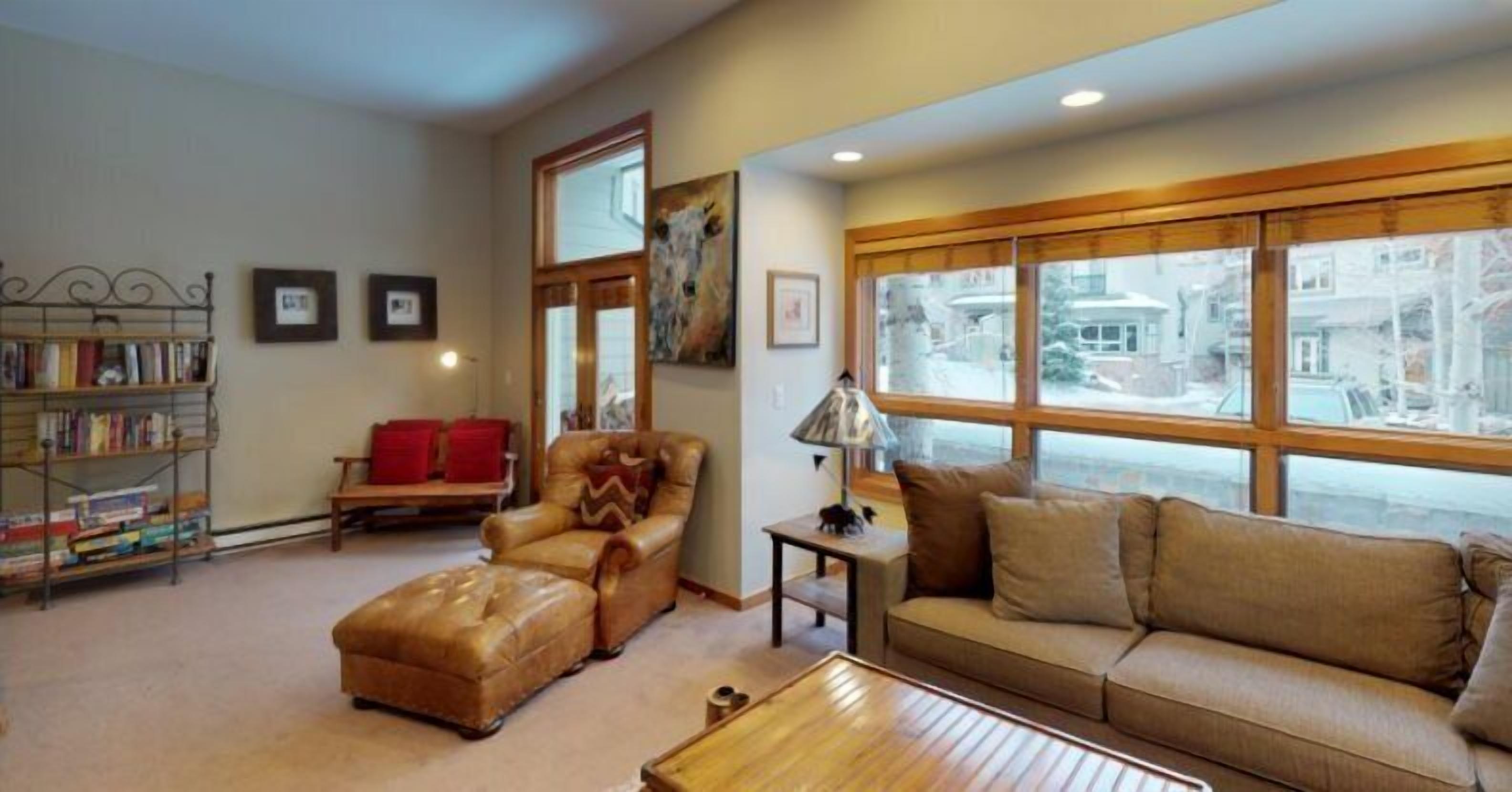 Condo (2 Bedroom Cascade Village Condo at th) | Exterior