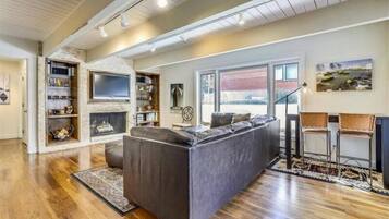 Condo (Exclusive 2 Bedroom Mountain Vacation) | Exterior