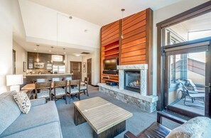 Condo (Luxury 3 Bedroom Slopeside Mountain V) | Exterior - Luxury 3 Bedroom Slopeside Mountain Vacation Rental With Hot Tubs (Snowmass Village)