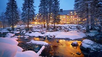House (4 Bedroom Luxury Private Home in Vail) | Exterior