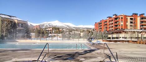 Condo (3 Bedroom Mountain Vacation Rental on) | Exterior