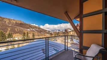 Condo (Luxury 2 Bedroom Ski in, Ski out Moun) | Exterior