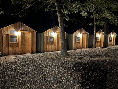 Cabin 1 - Rustic Mountain Cabin Rental - Up to 4 persons