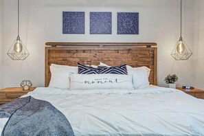 5 bedrooms, iron/ironing board, free WiFi, bed sheets