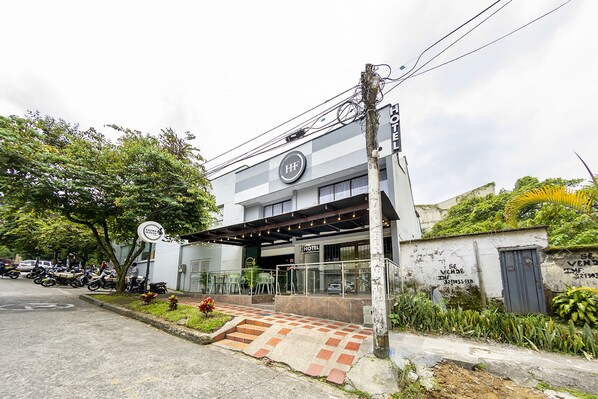 View from property - Hotel Ayenda Fundadores 1906 (Armenia)