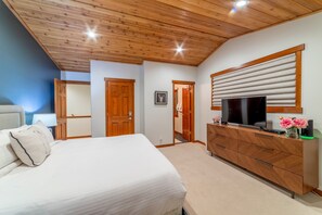 3 chambres, fer et planche à repasser, Wi-Fi gratuit, draps fournis