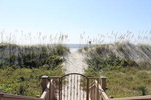 Beach nearby - 9 Turtle Lane Club - Waterfront Complex! (Hilton Head Island)