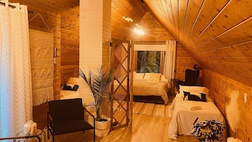 2 bedrooms, desk, free WiFi, bed sheets