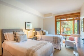 Condo (Luxury Ski in, Ski out 2 Bedroom Moun) | Exterior