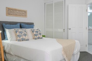 1 bedroom, iron/ironing board, travel cot, free WiFi