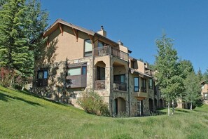 Nhà (Premier Ski in, Ski out 2 Bedroom Col) | Ngoại thất