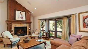 Maison (Premier Ski in, Ski out 2 Bedroom Col) | Salle de séjour