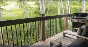 Condo (Contemporary 3 Bedroom Ski In, Ski Ou) | Exterior - Contemporary 3 Bedroom Ski In, Ski Out Condo With Pool and Hot Tub in Snowmass Village (Snowmass Village)