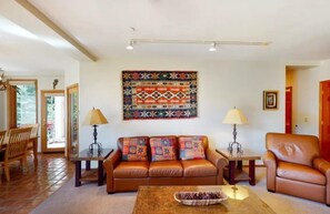 شقة (Spacious Ski in, Ski out 2 Bedroom Va) | المنشأة من الخارج