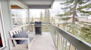 公寓式客房 (Ski In, Ski Out 4 Bedroom Condo in Sn) | 外观