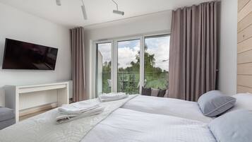 Deluxe Apartment | 1 bedroom, premium bedding, iron/ironing board, free WiFi