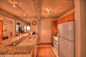 Condo (Comfortable and Convenient Ski In, Sk) | Exterior