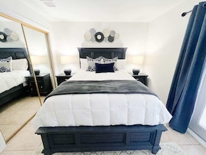1 bedroom, free WiFi, bed sheets - Las Palmas Resort #1423 | All-Inclusive Amenities (Saint George)