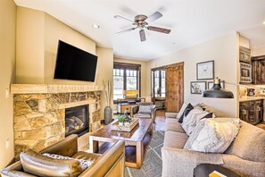 Condo (Luxury 3 Bedroom Breckenridge Vacatio) | Exterior