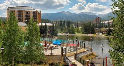 Luxury 3 Bedroom Breckenridge Vacation Rental With Stunning Mountain Views Just Steps From Historic Main Street