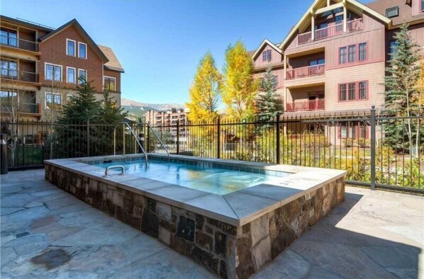 Condo (Luxury 3 Bedroom Breckenridge Vacatio) | Exterior