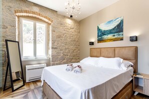 2 bedrooms, free WiFi, bed sheets