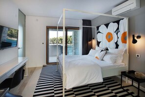 6 quartos, Wi-Fi de cortesia, roupa de cama