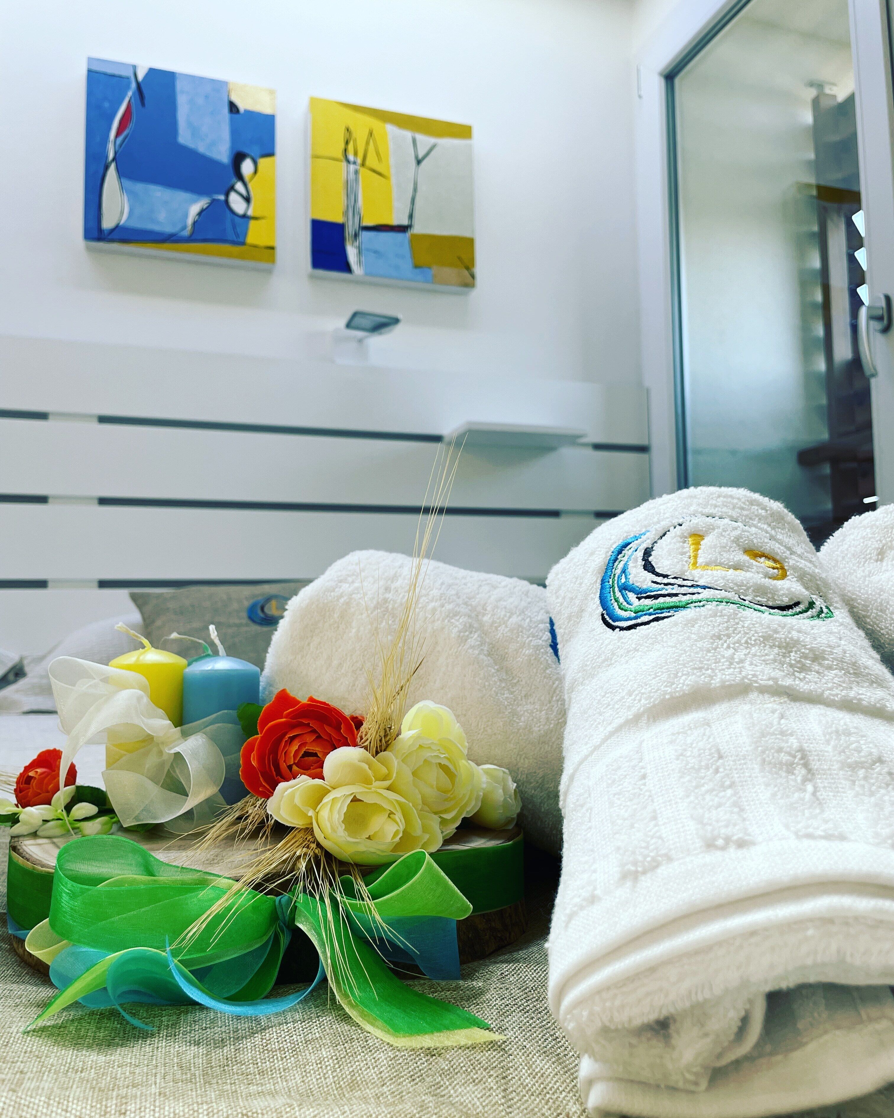 1 bedroom, in-room safe, iron/ironing board, free WiFi