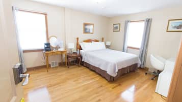 Deluxe Room | Minibar, laptop workspace, free WiFi, bed sheets