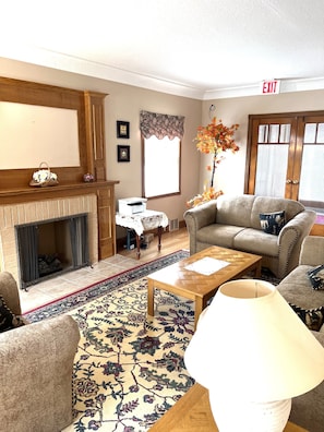 Télévision à écran plat