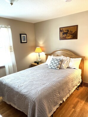 Comfort Room - Anna's Bed & Breakfast (Niagara Falls)