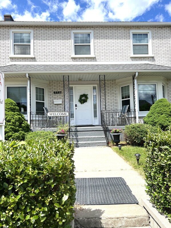 Minibar, espace de travail pour ordinateur portable, Wi-Fi gratuit