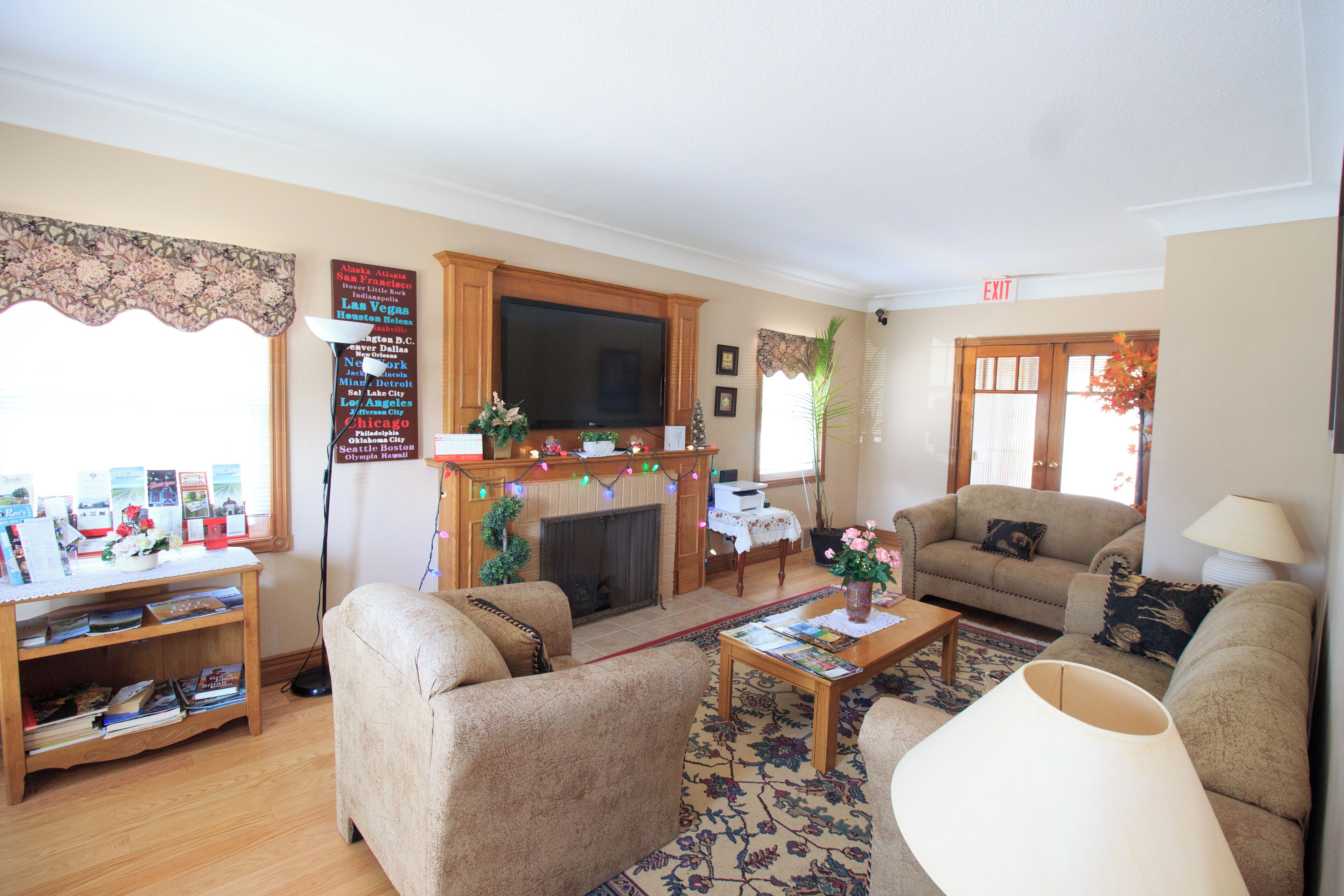 Photo - Anna's Bed & Breakfast