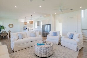 TV - Gorgeous Beach Home! Private pool, fishing deck, gulf and lagoon access! (Gulf Shores)