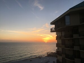 Sun loungers, beach towels - Sea Glass, an Ocean Gem with Reserved Beach Chairs (Panama City Beach)