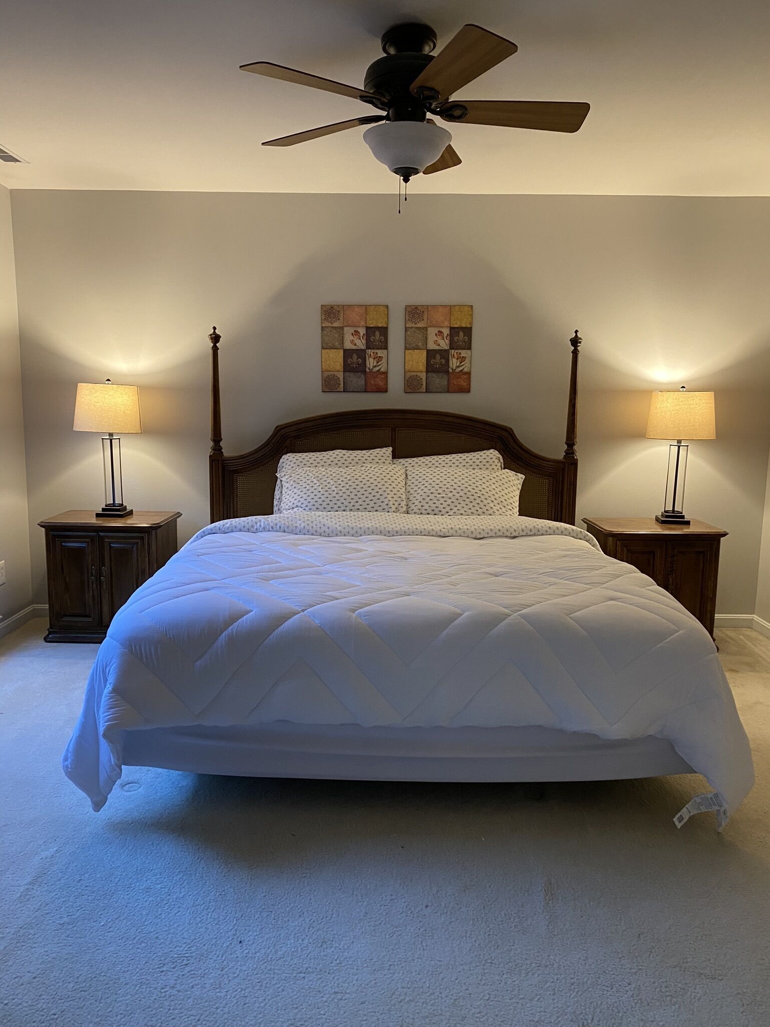 3 bedrooms, desk, iron/ironing board, free WiFi