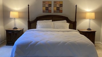 3 bedrooms, desk, iron/ironing board, free WiFi