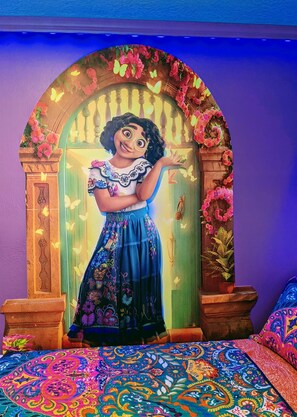 7 chambres, fer et planche à repasser, lit parapluie, Wi-Fi gratuit