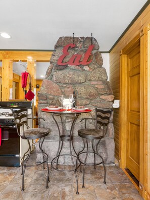 Dining - Rocky Retreat EP...Escape, Explore, Revive (Estes Park)