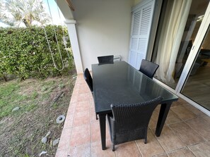 Outdoor dining - Nice 1 Bed-room Apartment at Port Caraibes (Anse Marcel)