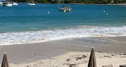 Nice 1 Bed-room Apartment at Port Caraibes