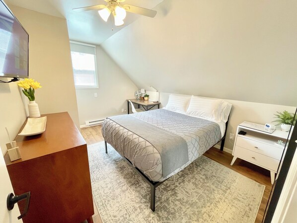 1 bedroom, desk, iron/ironing board, free WiFi