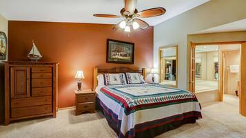 2 bedrooms, iron/ironing board, WiFi (free), bed sheets