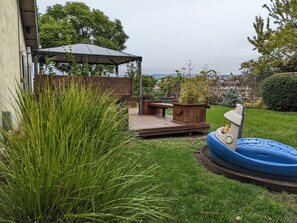 Property grounds - Family friendly spacious 5BR house with large backyard and kids playground  (San Jose)