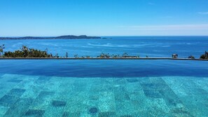 Pool - VILLA L'OISEAU BLEU, 200m², 180° SEA VIEW on Giens ❤️ (Carqueiranne)